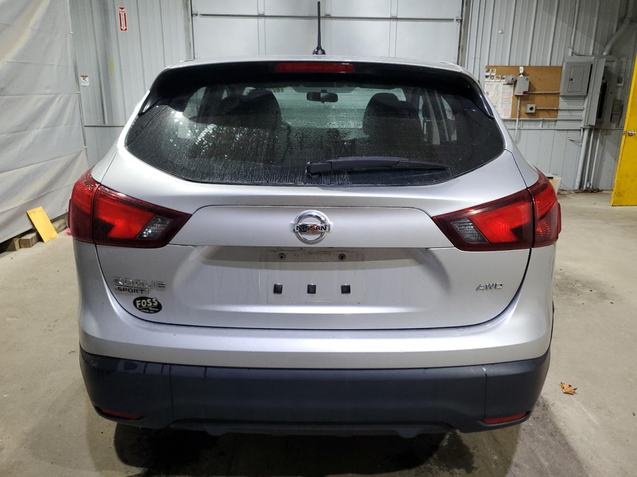 Nissan Rogue S Image 8