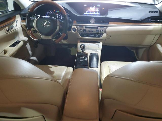 Lexus Es 300h Image 7