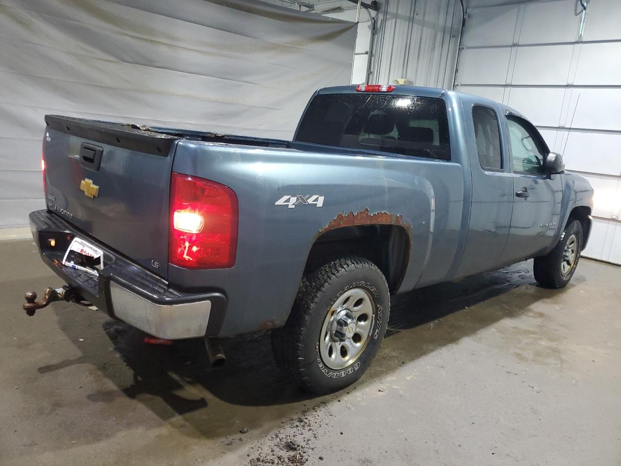 Chevrolet Silverado K1500 Ls Image 9