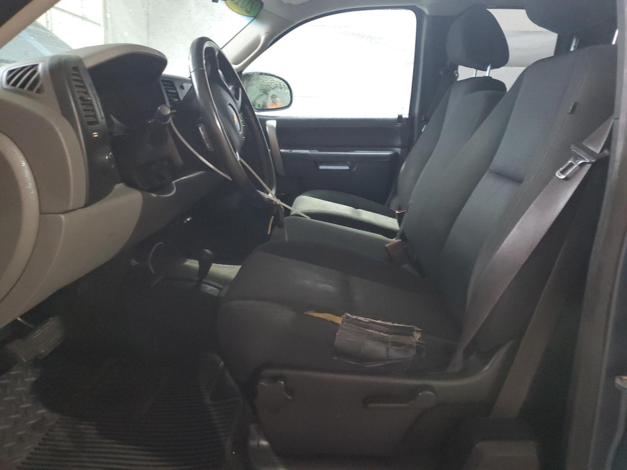 Chevrolet Silverado K1500 Ls Image 11