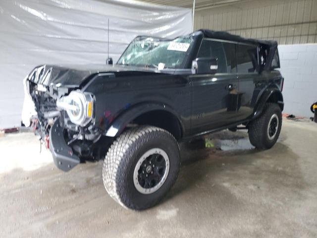 Salvage Ford Bronco
