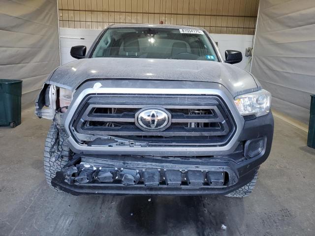 Toyota Tacoma Access Cab Image 10