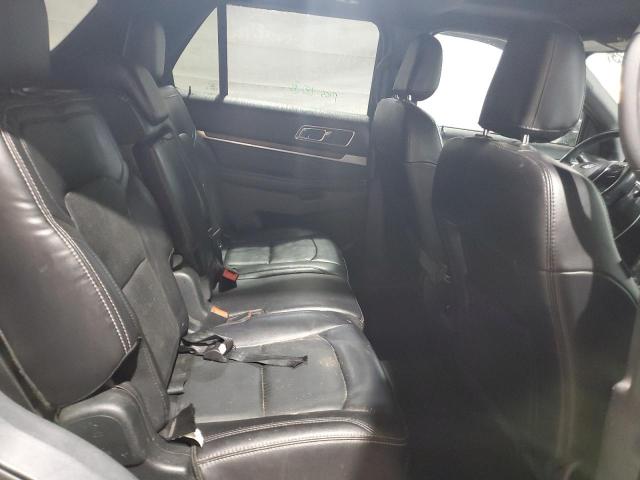 Ford Explorer Limited Image 12