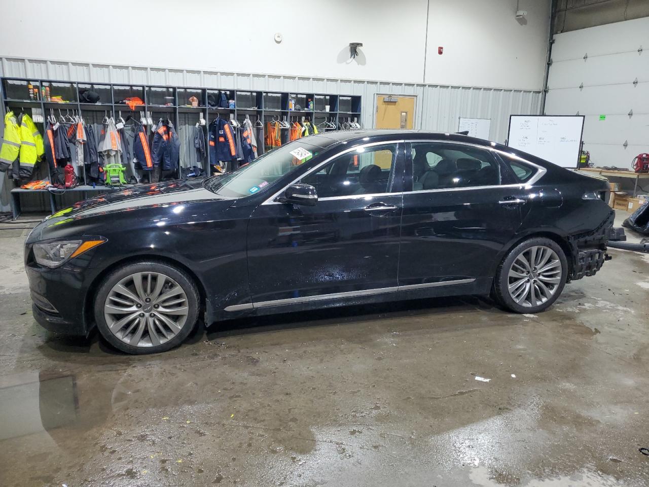 Hyundai Genesis 5.0l Image 1