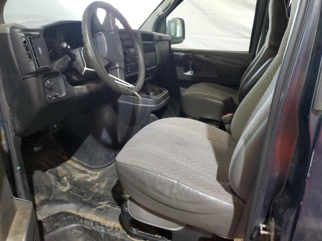 Chevrolet Express Image 6