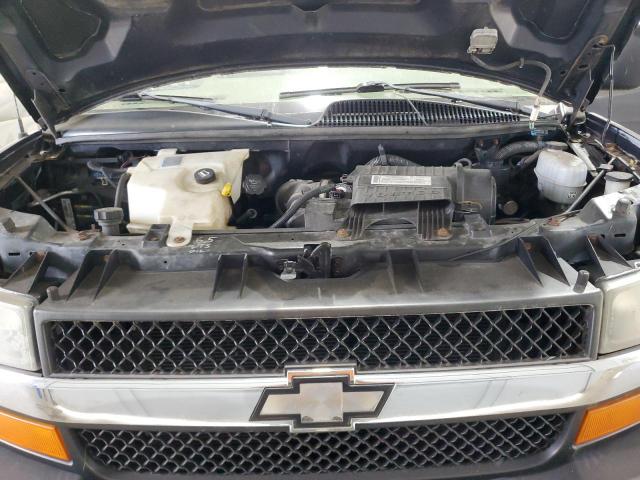 Chevrolet Express Image 12