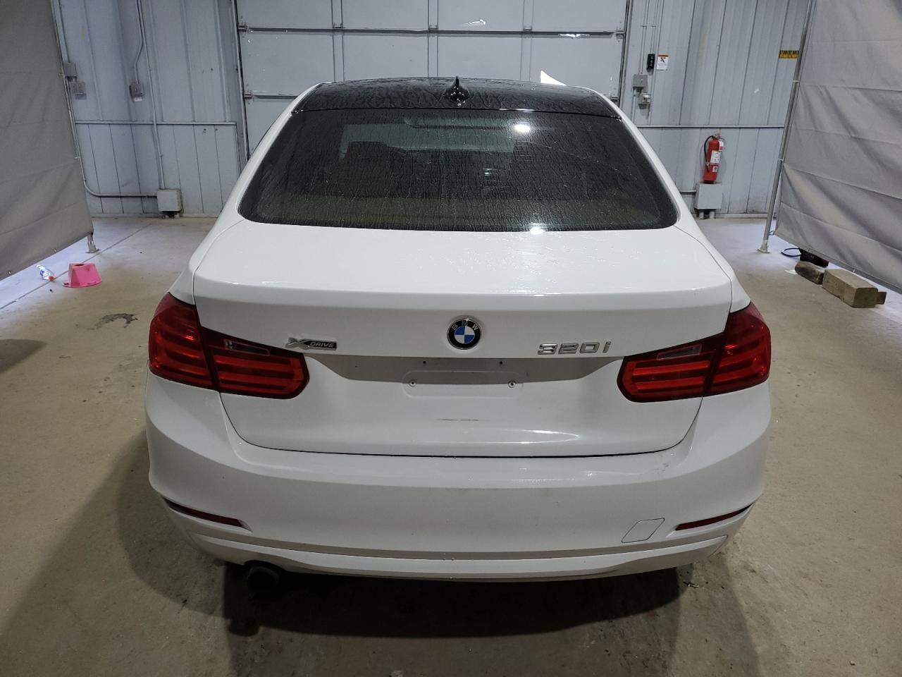 BMW 3 Series I Xdrive Image 5