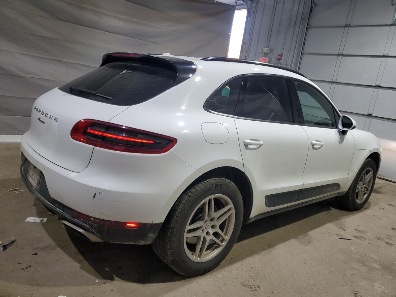 Porsche Macan Image 4
