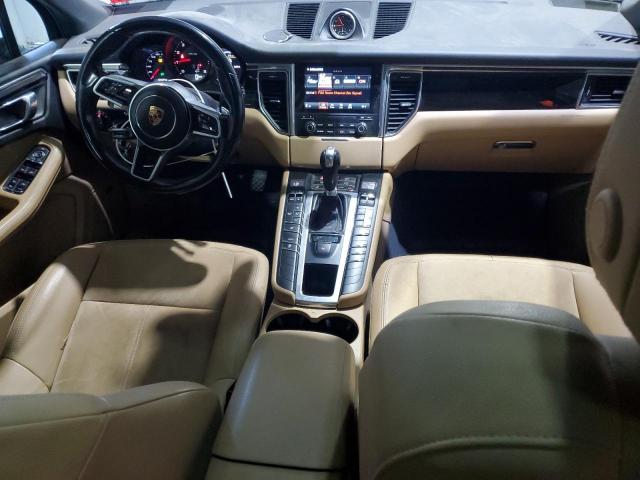 Porsche Macan Image 10