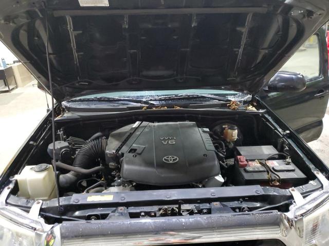 Toyota Tacoma Double Cab Image 8