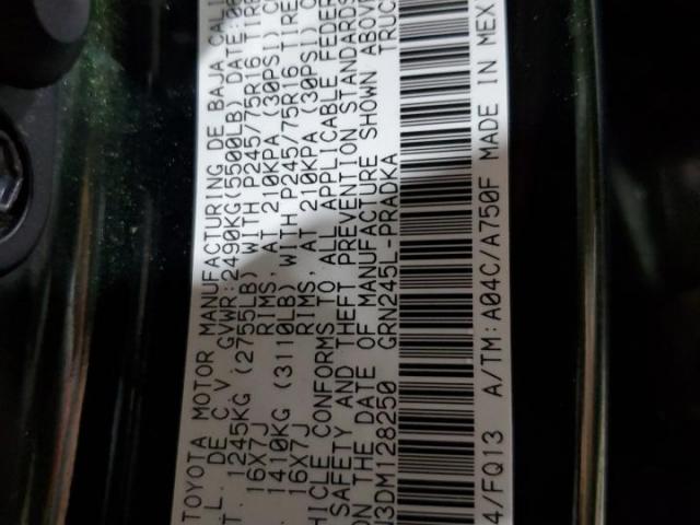 Toyota Tacoma Double Cab Image 13