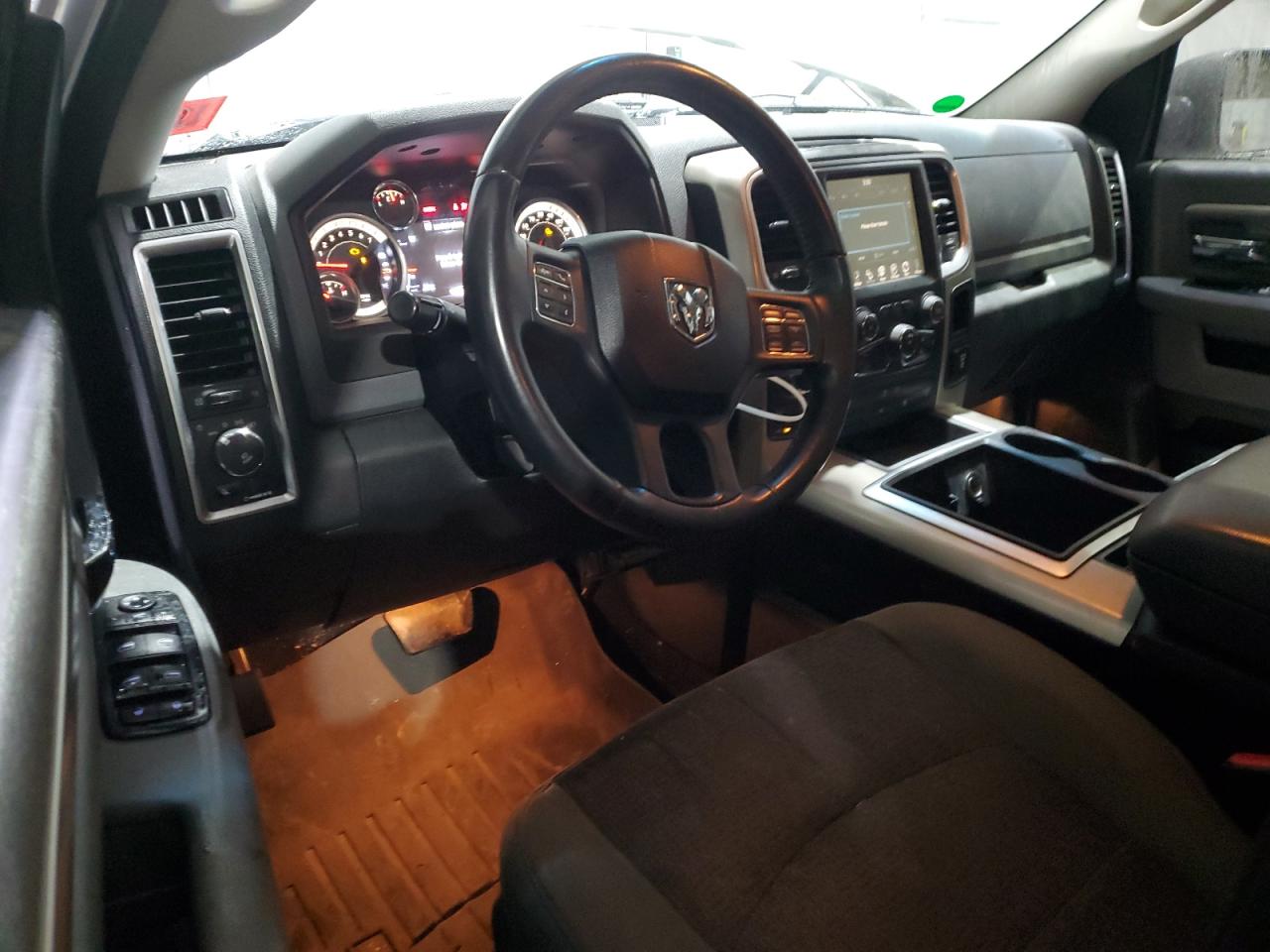 Ram 1500 Slt Image 9