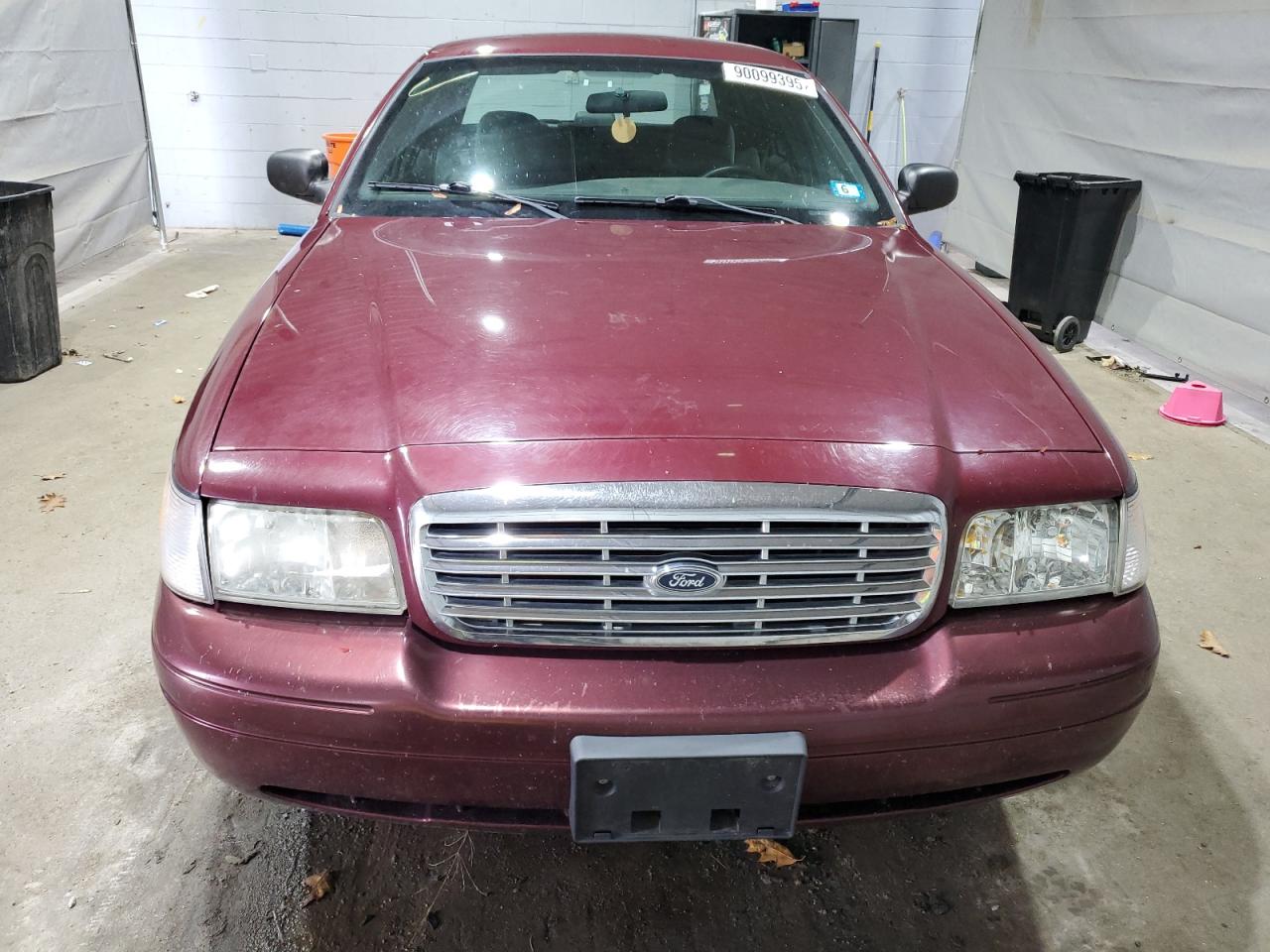 Ford Crown Vic Police Interceptor Image 9