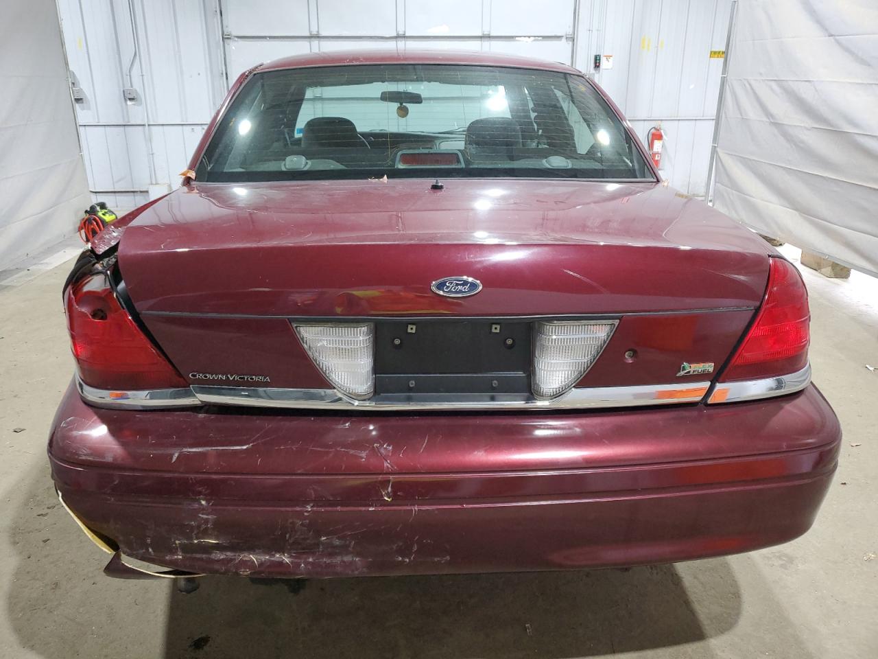 Ford Crown Vic Police Interceptor Image 12