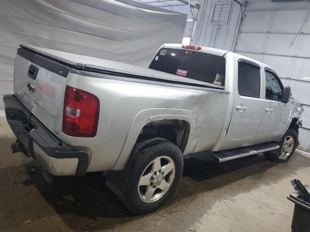 Chevrolet Silverado K2500 Heavy Duty Ltz Image 8