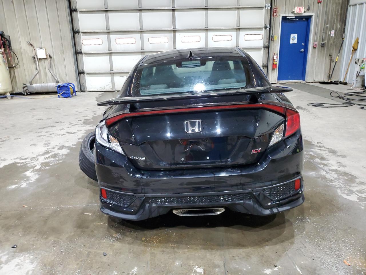 Honda Civic Si Image 8