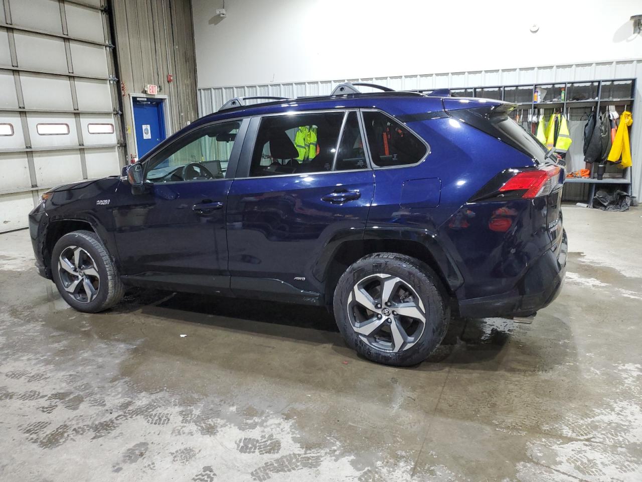 Toyota RAV4 Se Image 2