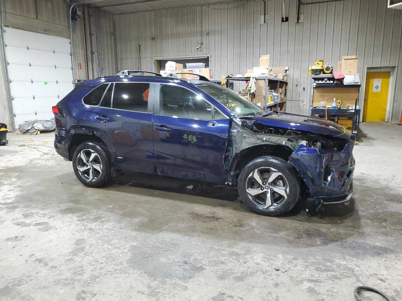 Toyota RAV4 Se Image 13