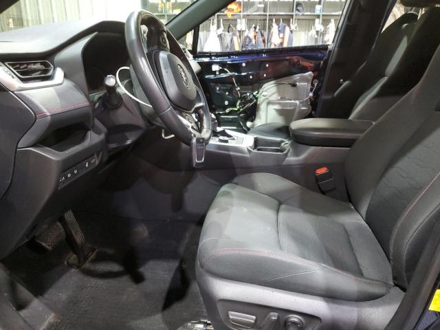 Toyota RAV4 Se Image 11