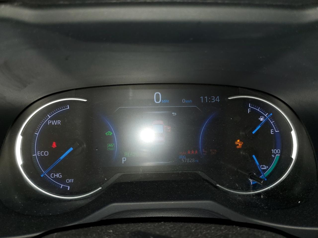 Toyota RAV4 Se Image 4