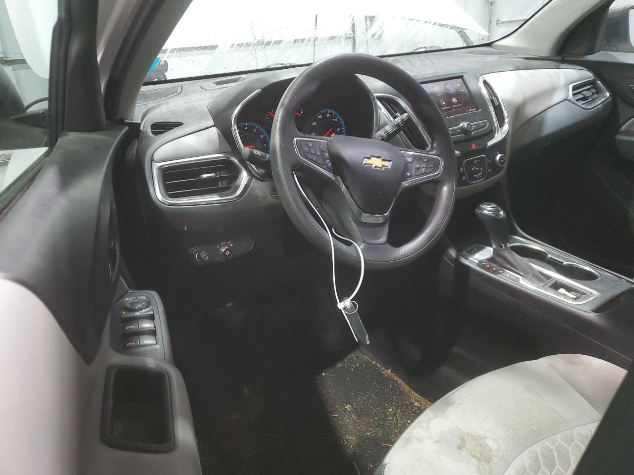 Chevrolet Equinox Ls Image 9