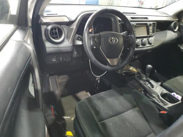 Toyota RAV4 Le Image 11