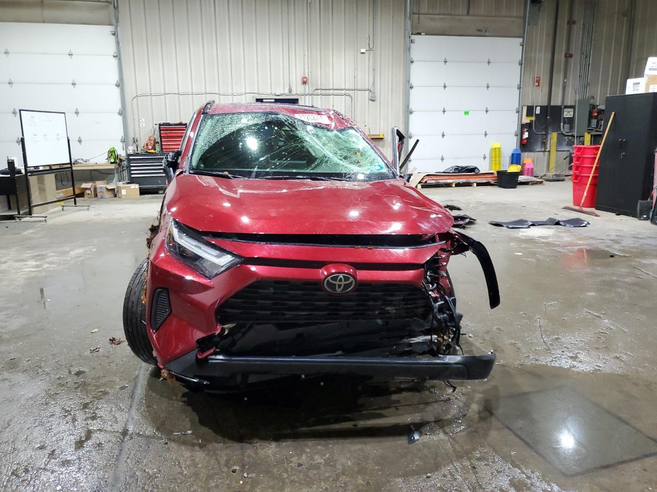 Toyota RAV4 Xle Image 5