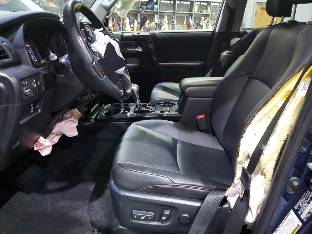 Toyota 4Runner Se Image 4