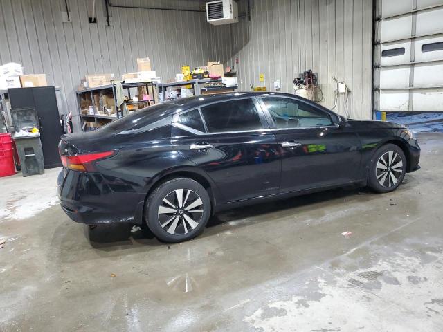 Nissan Altima Sv Image 5