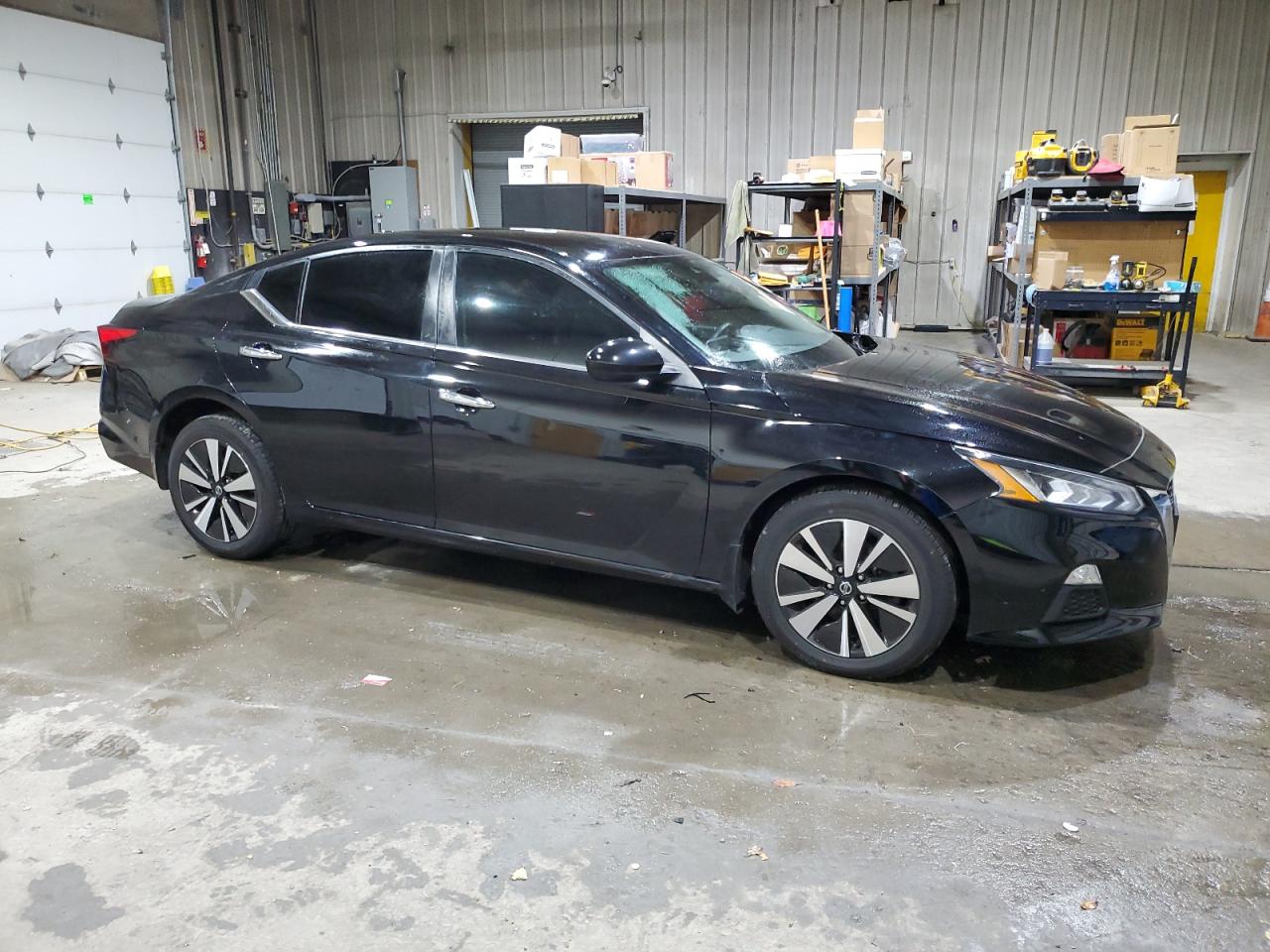 Nissan Altima Sv Image 4