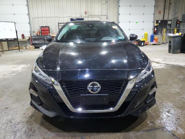 Nissan Altima Sv Image 2