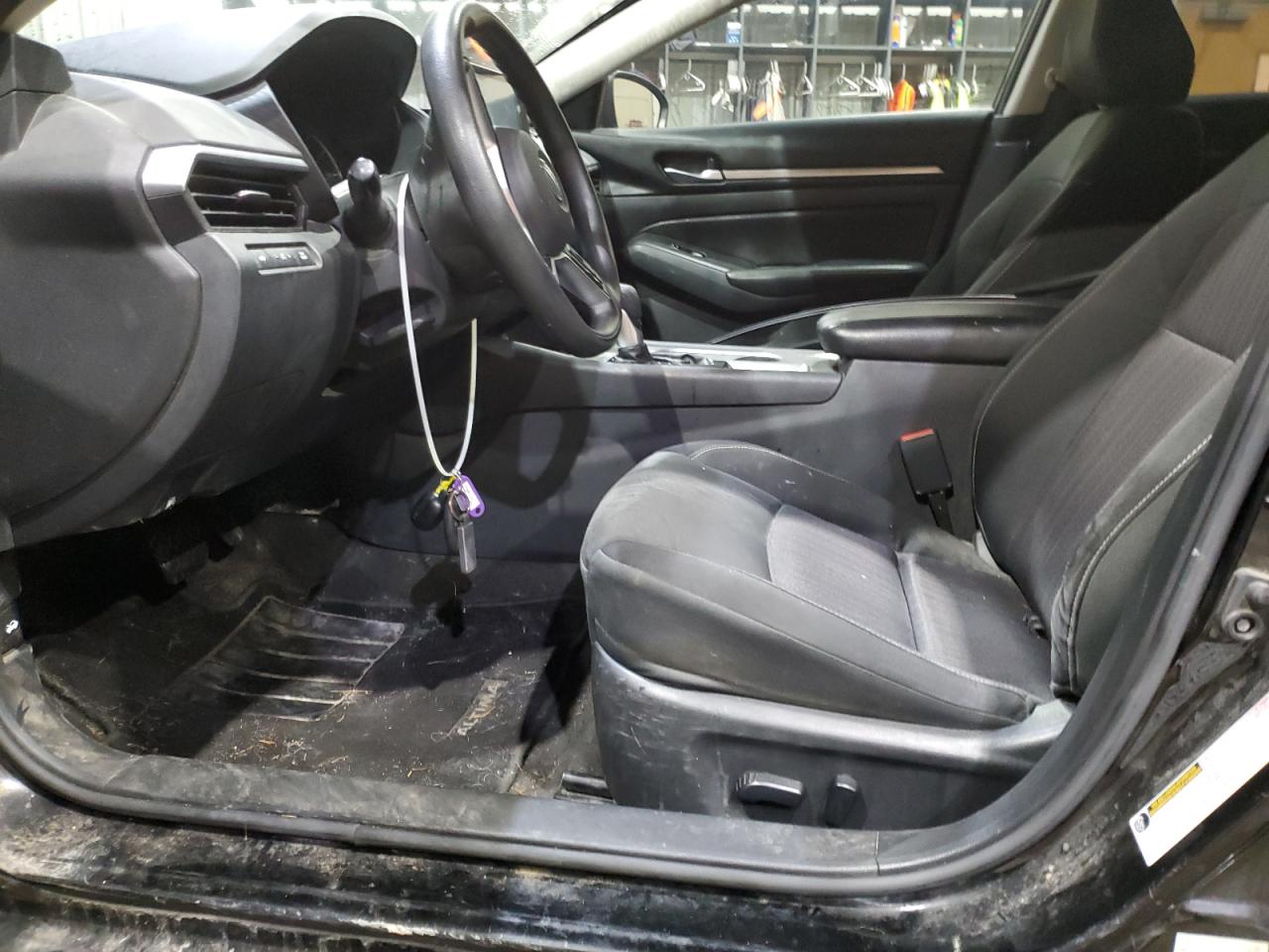 Nissan Altima Sv Image 11