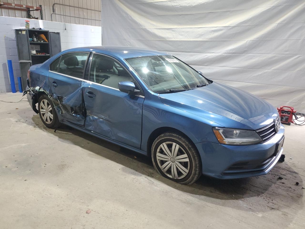 Volkswagen Jetta S Image 4