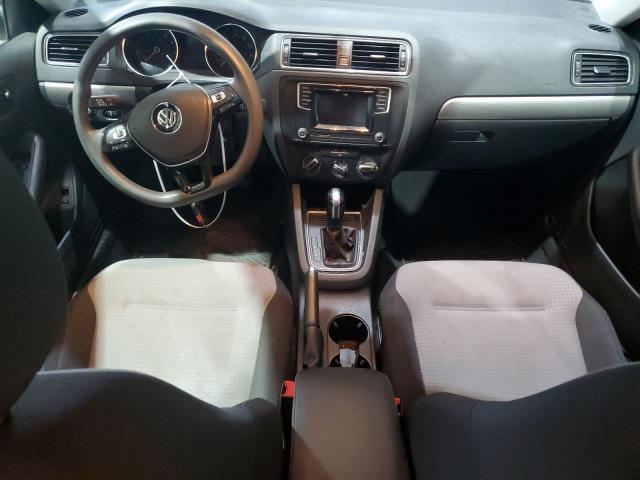 Volkswagen Jetta S Image 9