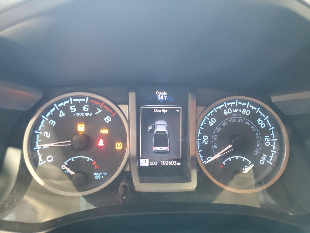 Toyota Tacoma Access Cab Image 4