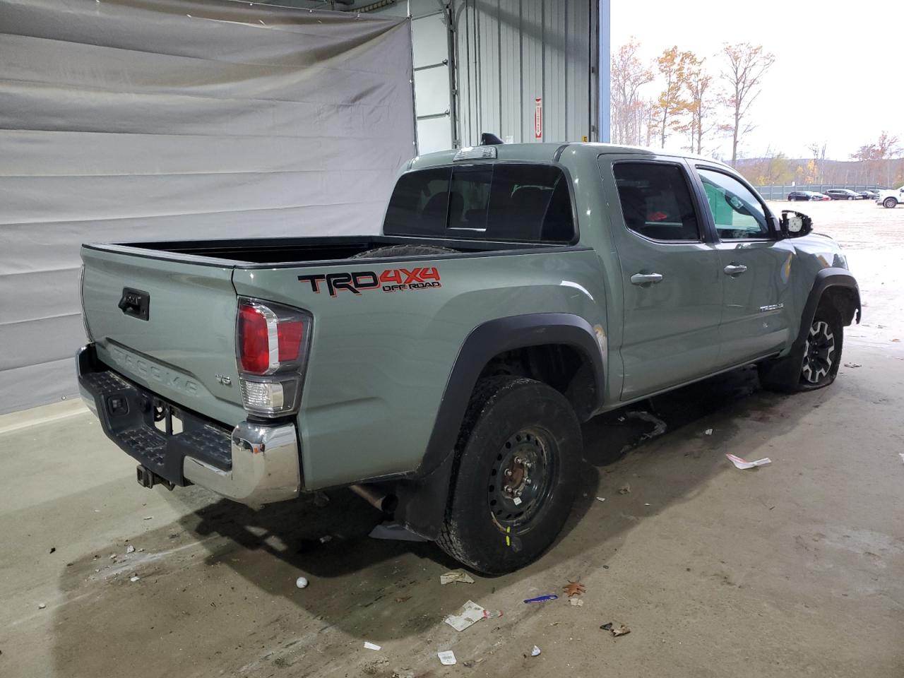 Toyota Tacoma Double Cab Image 12