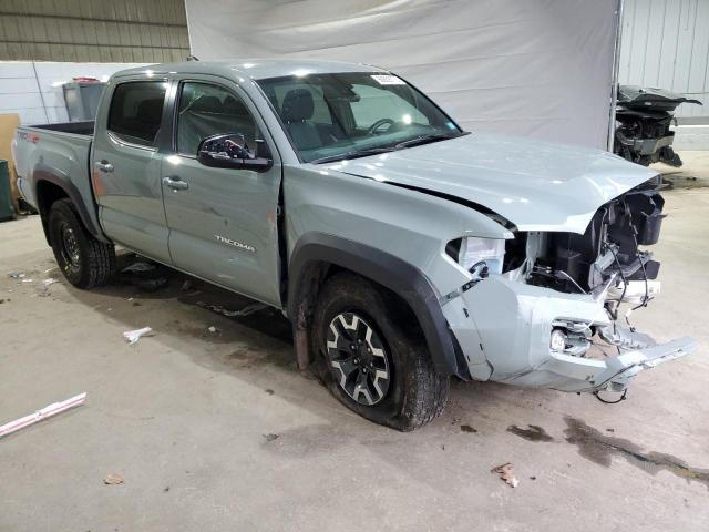 Toyota Tacoma Double Cab Image 11