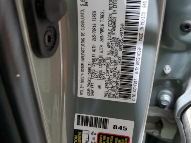 Toyota Tacoma Double Cab Image 7