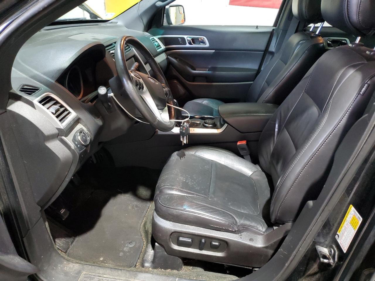 Ford Explorer Xlt Image 13