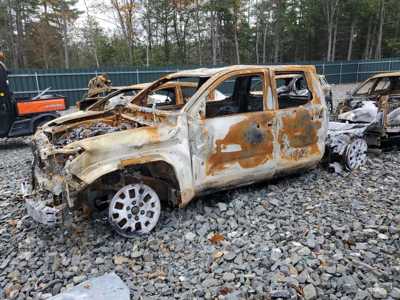 Toyota Tacoma Double Cab Image 1