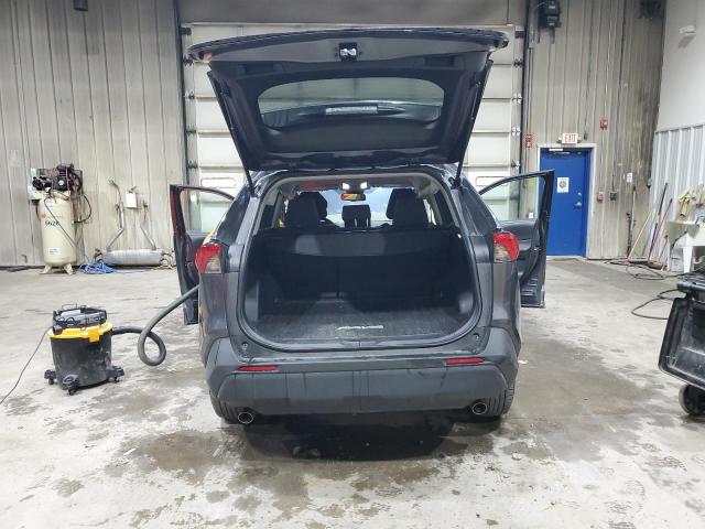 Toyota RAV4 Le Image 4