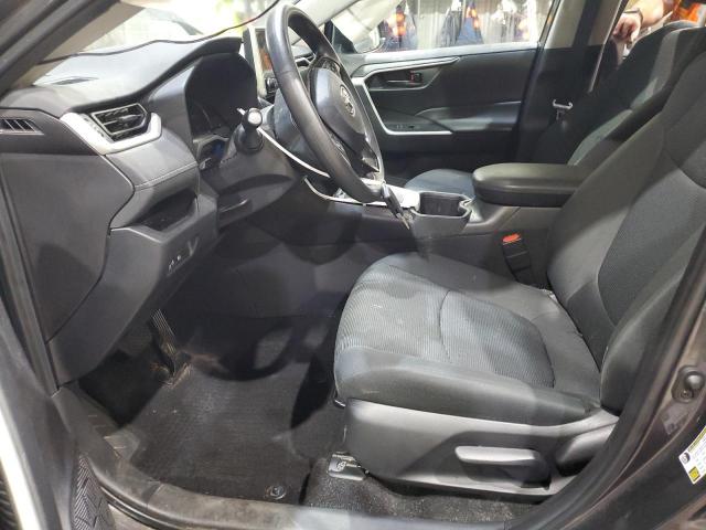 Toyota RAV4 Le Image 5