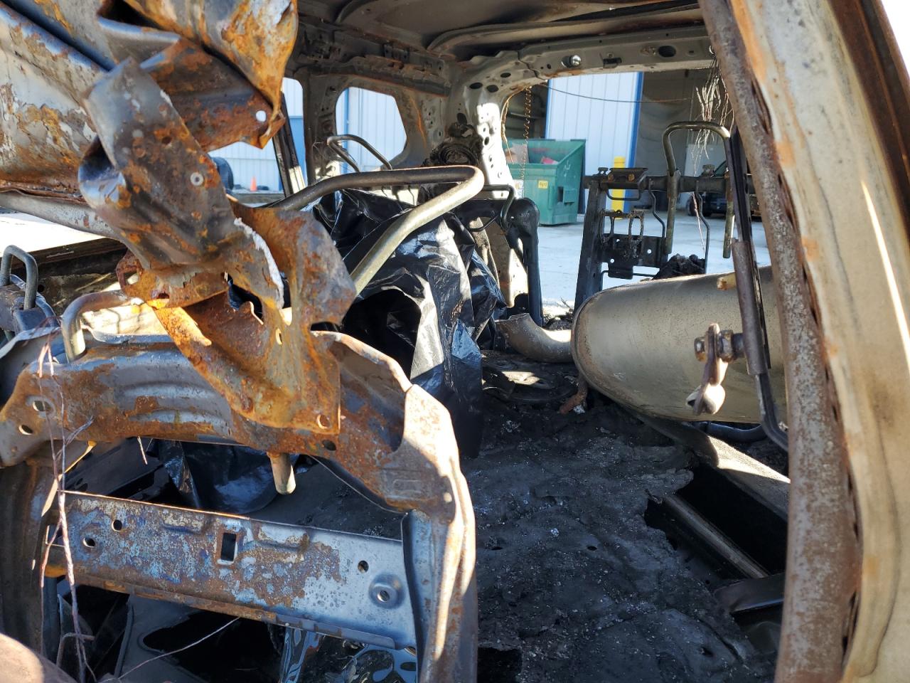 Nissan Rogue S Image 12