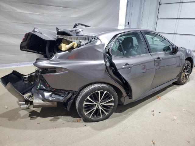 Toyota Camry Se Image 2