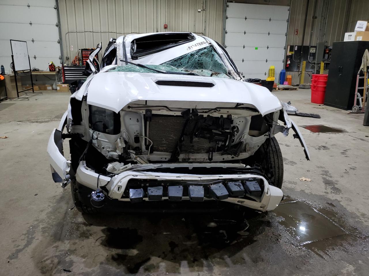 Toyota Tacoma Double Cab Image 4