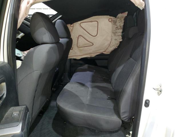 Toyota Tacoma Double Cab Image 9