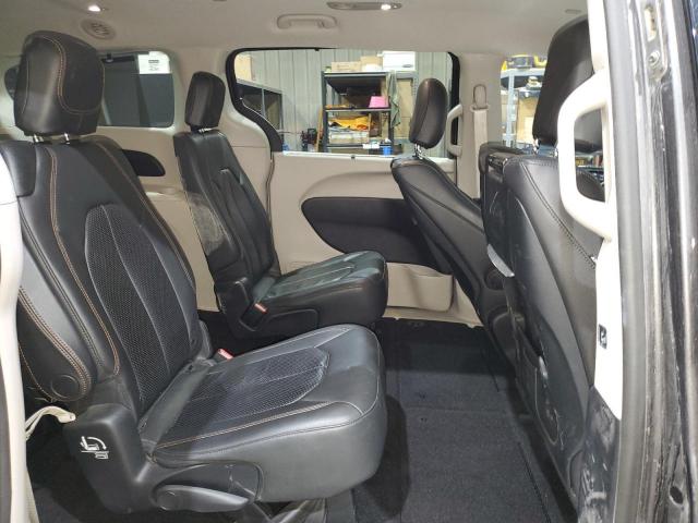 Chrysler Pacifica Touring L Plus Image 8