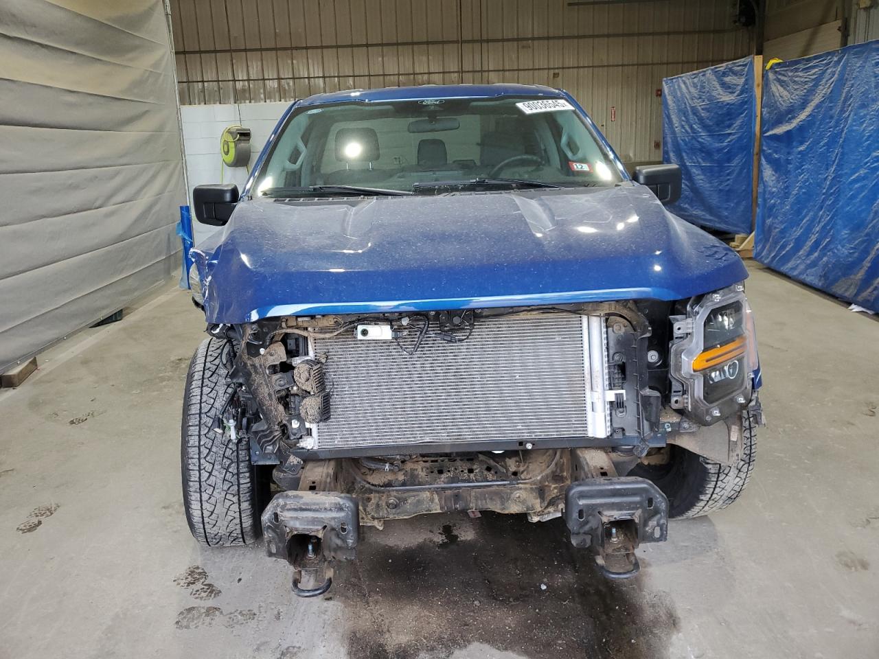 Ford F-150 Xl Image 3