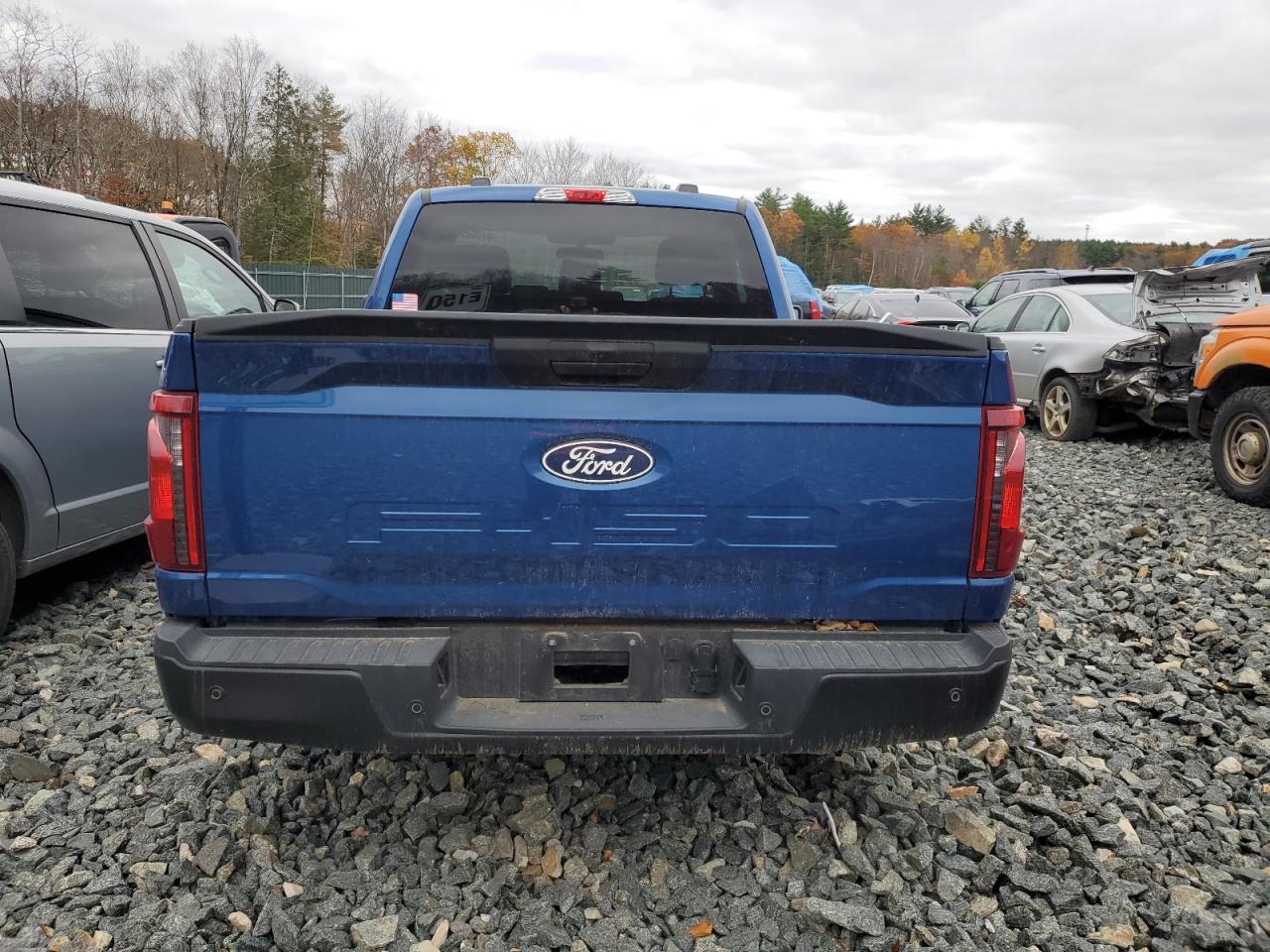 Ford F-150 Xl Image 11