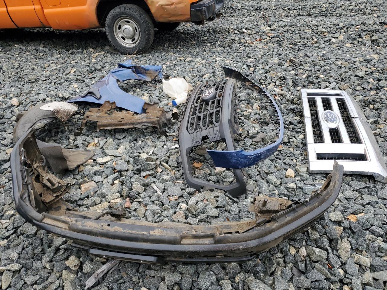 Ford F-150 Xl Image 13